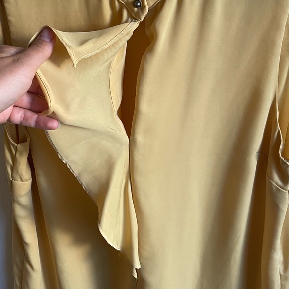 Yellow Blouse with Flowy Front - Picture 2 of 4